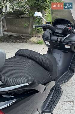 Скутер Suzuki Skywave 250 2004 в 