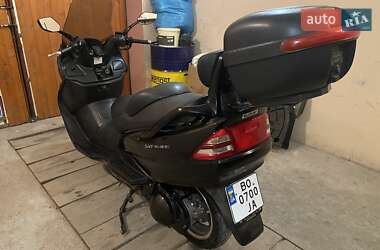 Макси-скутер Suzuki Skywave 250 2007 в 