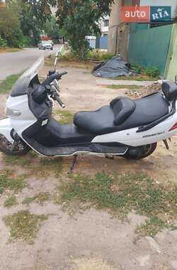 Макси-скутер Suzuki Skywave 250 2007 в Одессе