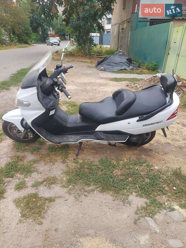 Максі-скутер Suzuki Skywave 250 2007 в Одесі фото 5 Максі-скутер Suzuki Skywave 250 2007 в Одесі