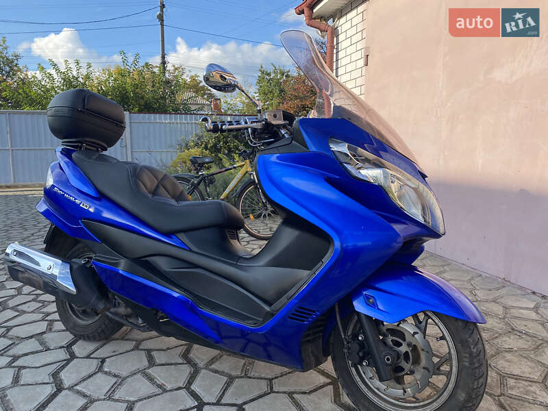 Максі-скутер Suzuki Skywave 250 2007 в Дніпрі фото 4 Максі-скутер Suzuki Skywave 250 2007 в Дніпрі