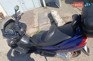 Макси-скутер Suzuki Skywave 250 2007 в Кременчуге