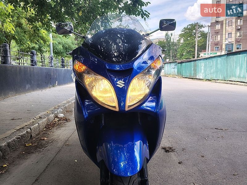 Максі-скутер Suzuki Skywave 250 2007 в Одесі