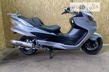 Максі-скутер Suzuki Skywave 400 2008 в Гнівані