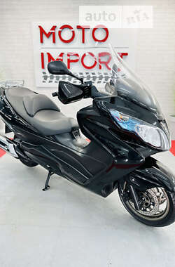 Максі-скутер Suzuki Skywave 400 2014 в Одесі