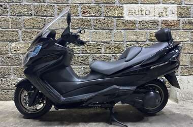 Максі-скутер Suzuki Skywave 400 2014 в Одесі