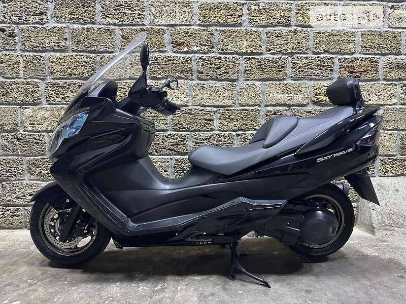 Макси-скутер Suzuki Skywave 400 2014 в Одессе