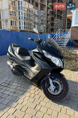 Макси-скутер Suzuki Skywave 400 2008 в Одессе