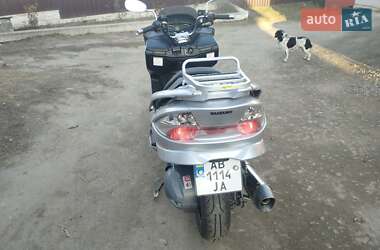 Макси-скутер Suzuki Skywave 400 2008 в 