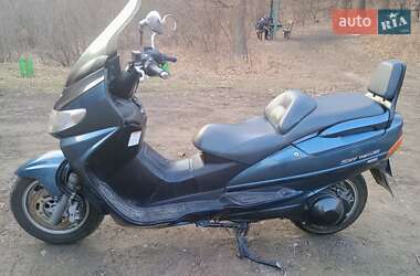 Макси-скутер Suzuki Skywave 400 1999 в 