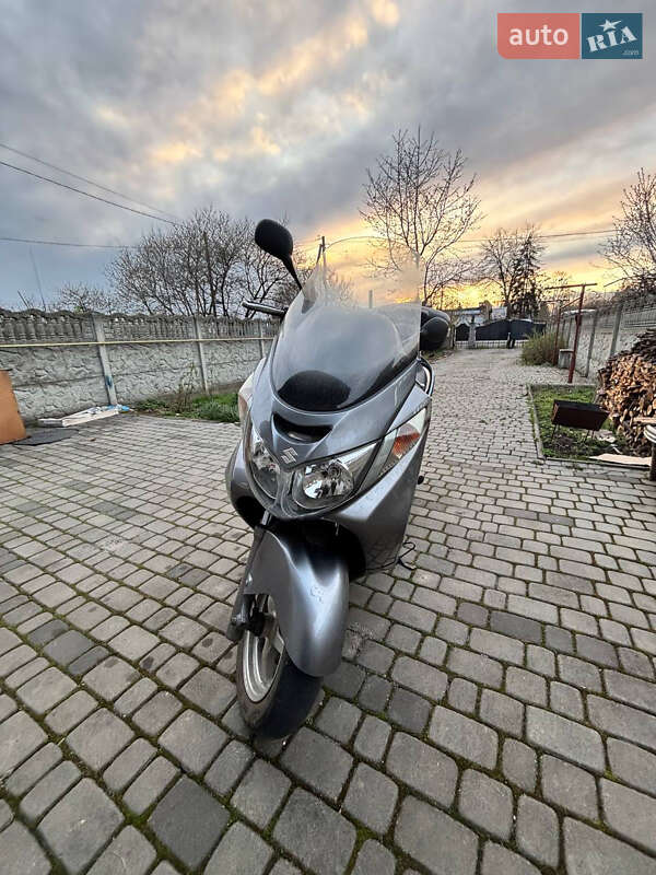 Максі-скутер Suzuki Skywave 400 2005 в Львові