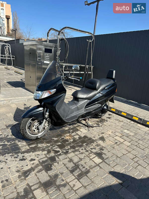 Макси-скутер Suzuki Skywave 400 1999 в Николаеве фото 4 Макси-скутер Suzuki Skywave 400 1999 в Николаеве