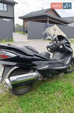 Макси-скутер Suzuki Skywave 400 2008 в 