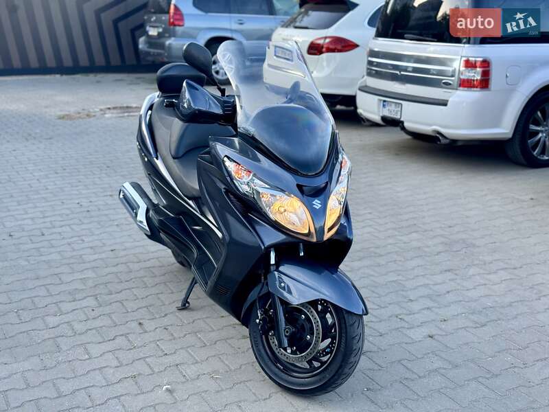 Скутер Suzuki Skywave 400 2012 в Одессе