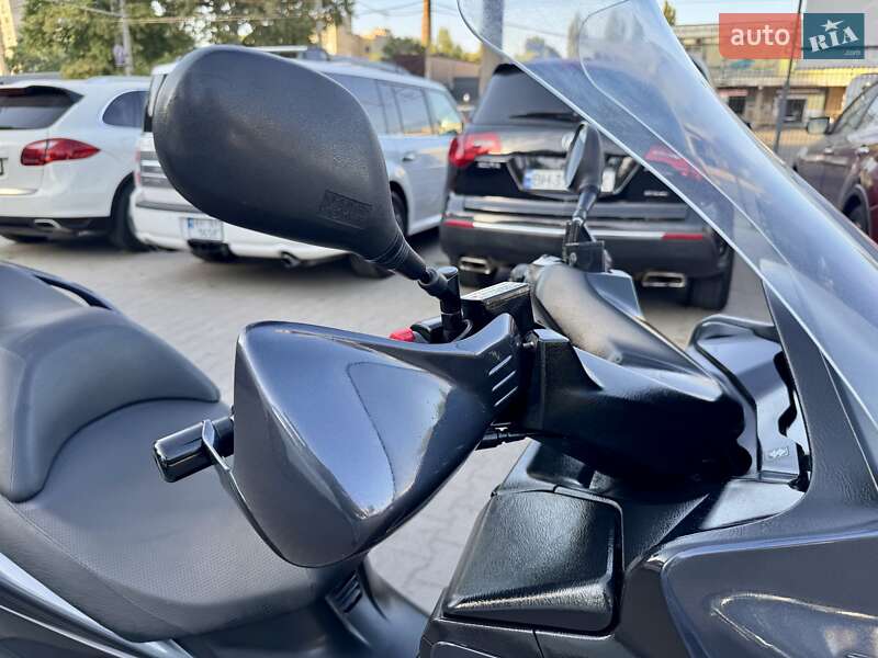 Скутер Suzuki Skywave 400 2012 в Одессе