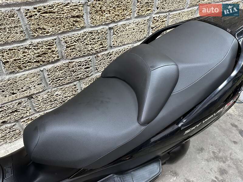 Максі-скутер Suzuki Skywave 400 2014 в Одесі фото 8 Максі-скутер Suzuki Skywave 400 2014 в Одесі