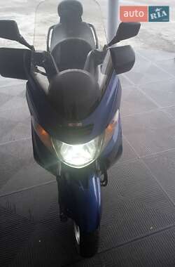 Скутер Suzuki Skywave 400 2002 в Одессе