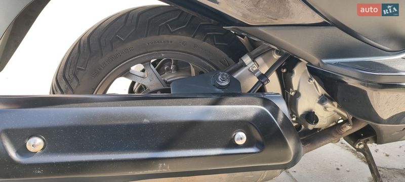 Макси-скутер Suzuki Skywave 400 2013 в Одессе