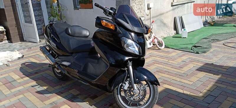 Макси-скутер Suzuki SkyWave 650 2005 в Одессе