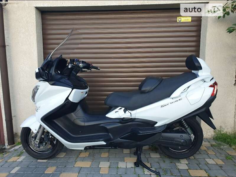 Максі-скутер Suzuki SkyWave 650 2015 в Одесі