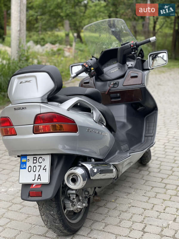 Макси-скутер Suzuki SkyWave 650 2005 в Львове