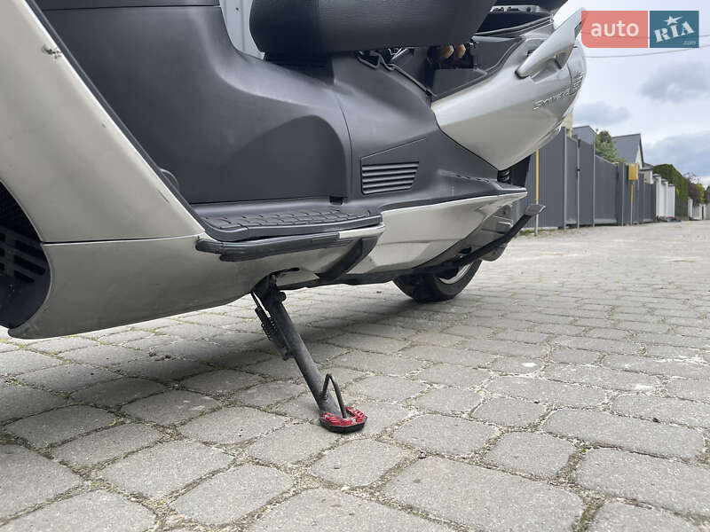 Макси-скутер Suzuki SkyWave 650 2005 в Львове