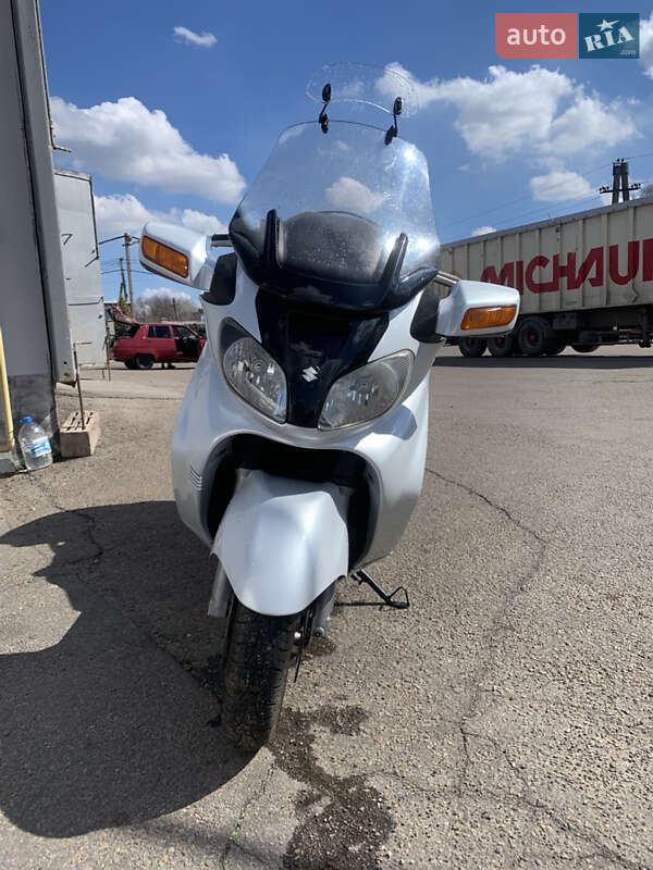 Макси-скутер Suzuki SkyWave 650 2004 в Кривом Роге фото 6 Макси-скутер Suzuki SkyWave 650 2004 в Кривом Роге