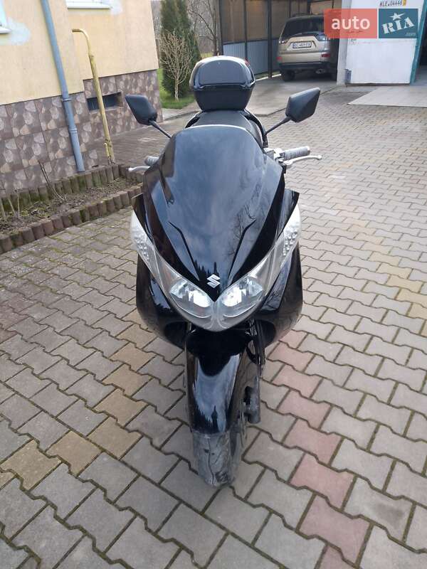 Макси-скутер Suzuki SkyWave 650 2006 в Трускавце