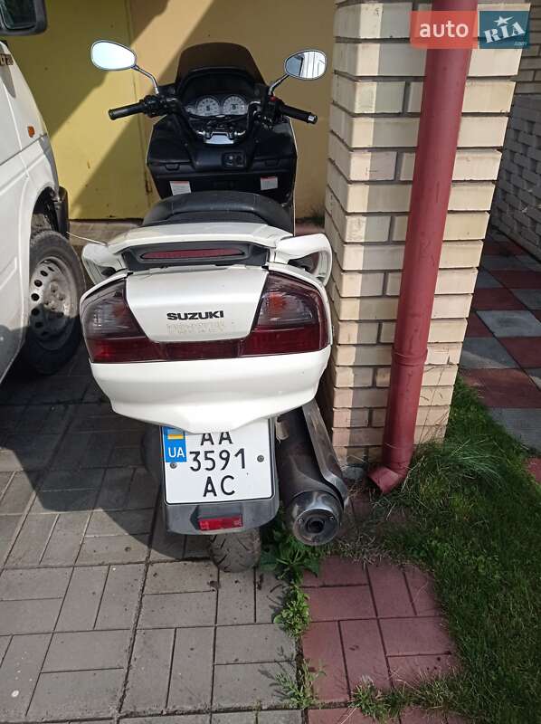 Грузовые мотороллеры, мотоциклы, скутеры, мопеды Suzuki Skywave Type S400 2005 в Киеве