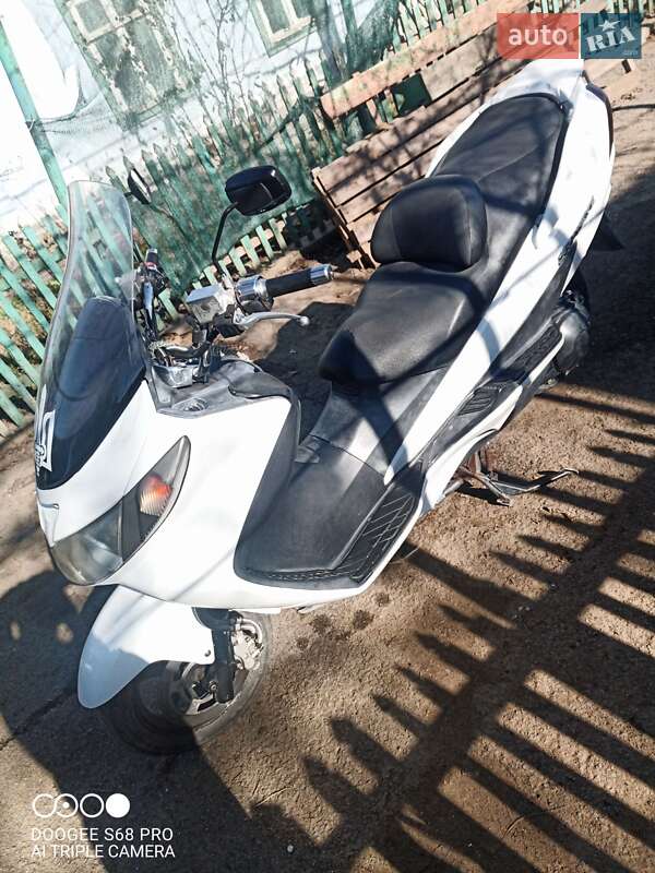 Suzuki Skywave Type S400 2004
