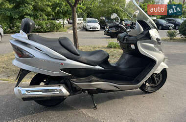 Грузовые мотороллеры, мотоциклы, скутеры, мопеды Suzuki Skywave Type S400 2007 в 