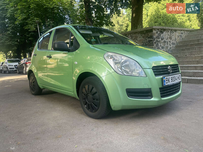 Хэтчбек Suzuki Splash 2010 в Ровно
