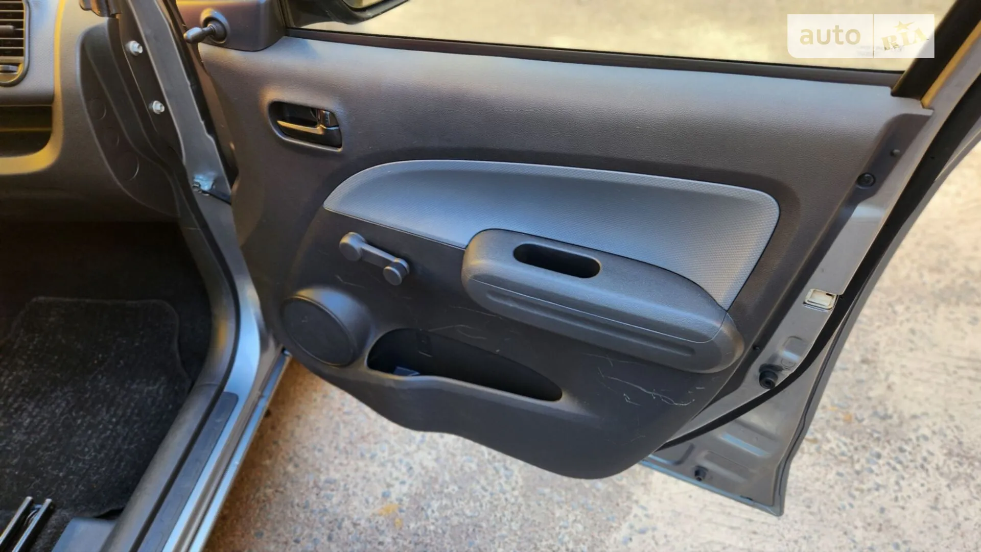 2010 Suzuki Splash - мініатюра 23