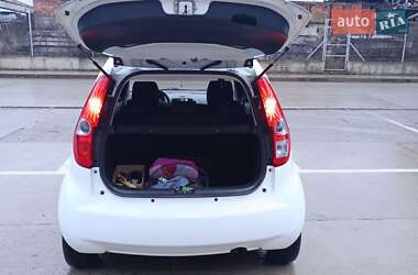 Хэтчбек Suzuki Splash 2009 в 