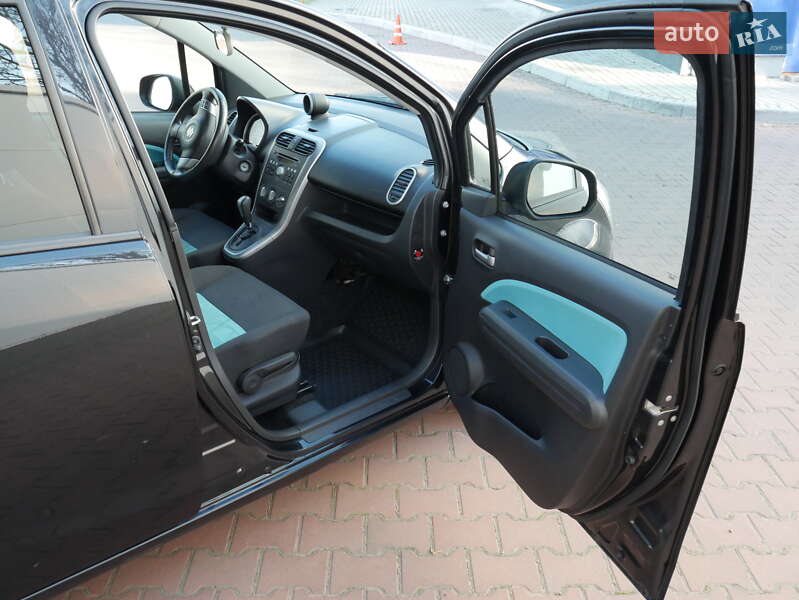 Хэтчбек Suzuki Splash 2011 в Одессе