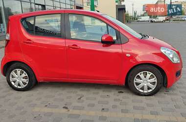 Хетчбек Suzuki Splash 2011 в 
