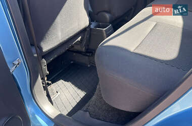 Хэтчбек Suzuki Splash 2013 в 
