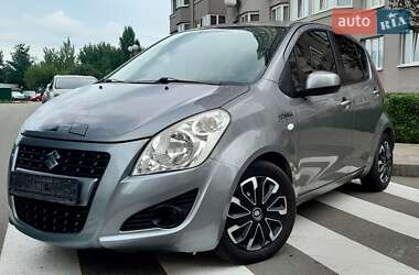 Хэтчбек Suzuki Splash 2012 в 