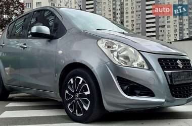 Хэтчбек Suzuki Splash 2012 в 
