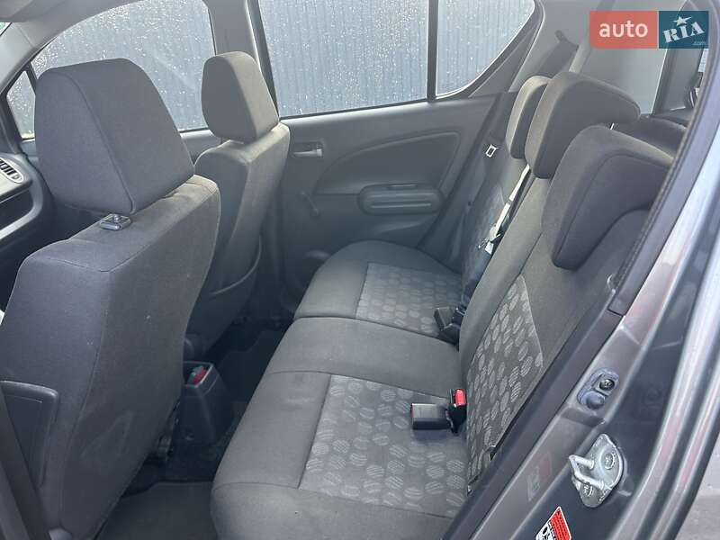 Хэтчбек Suzuki Splash 2009 в Львове фото 11 Хэтчбек Suzuki Splash 2009 в Львове
