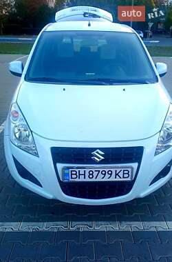 Хэтчбек Suzuki Splash 2014 в 