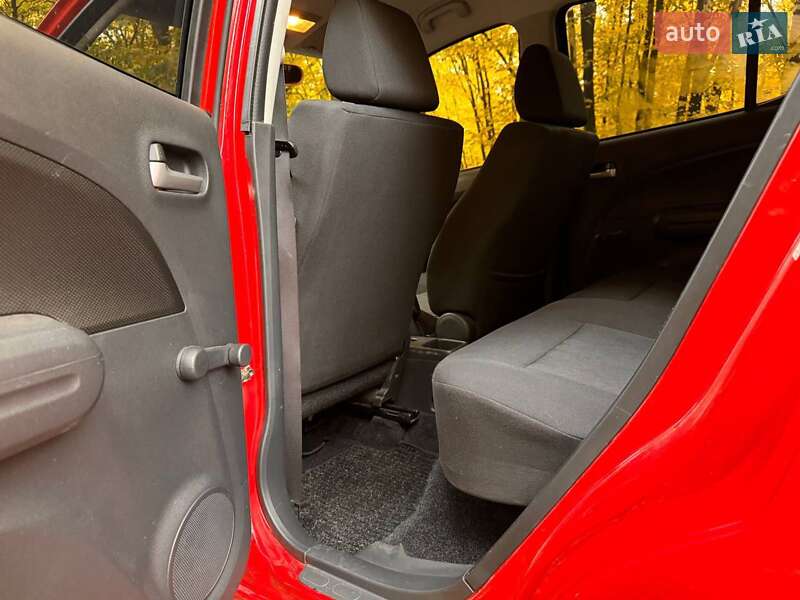 Хетчбек Suzuki Splash 2009 в Гатне