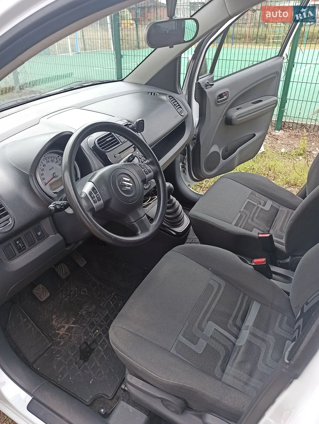2011 Suzuki Splash - мініатюра 5