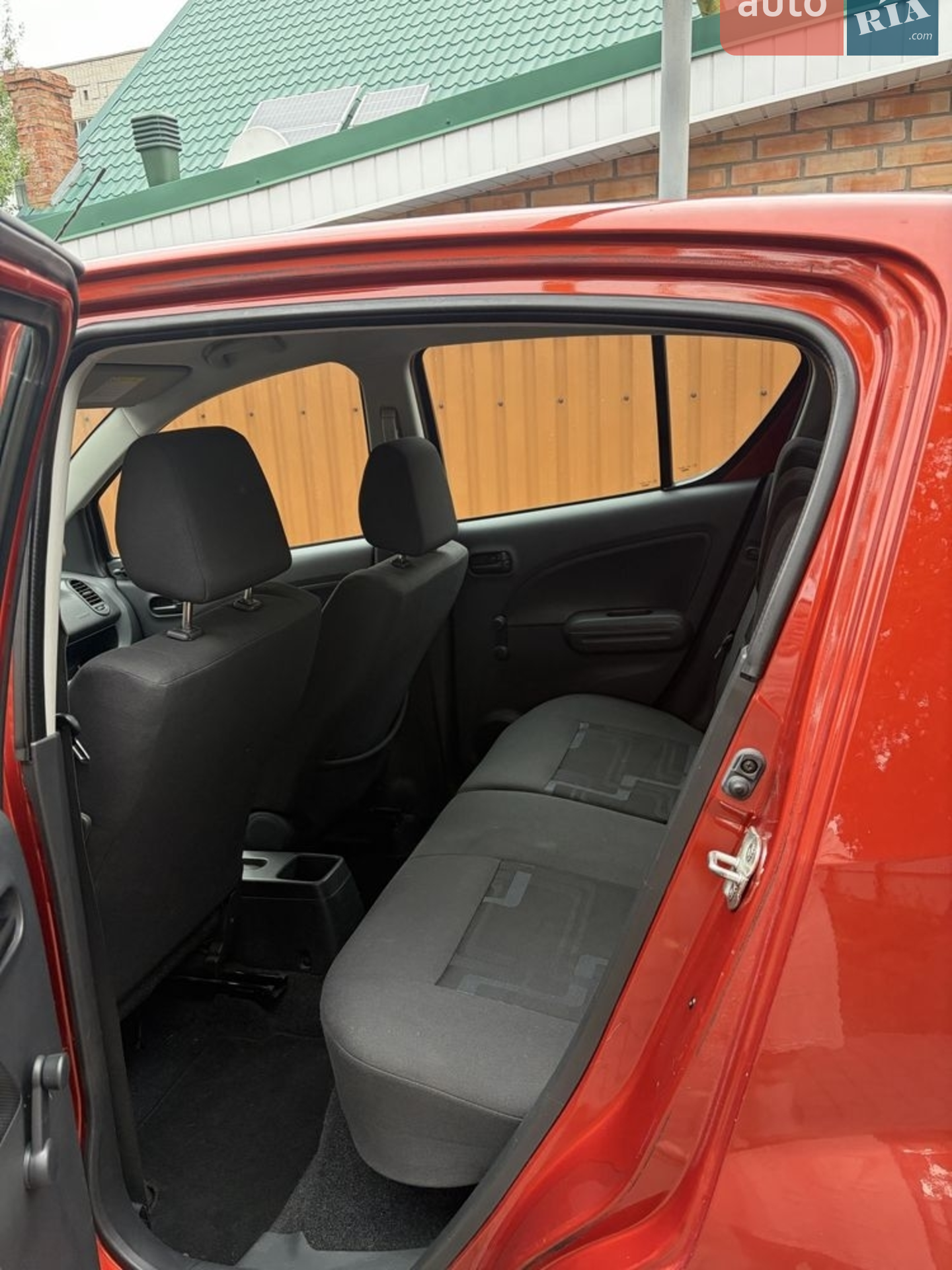 2011 Suzuki Splash - мініатюра 8