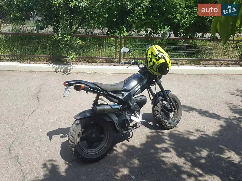 Suzuki Street Magic 50 2010