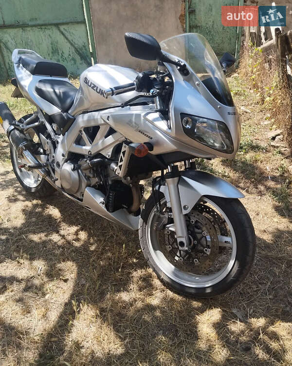 Мотоцикл Спорт-туризм Suzuki SV 1000S 2006 в Миколаєві фото 7 Мотоцикл Спорт-туризм Suzuki SV 1000S 2006 в Миколаєві