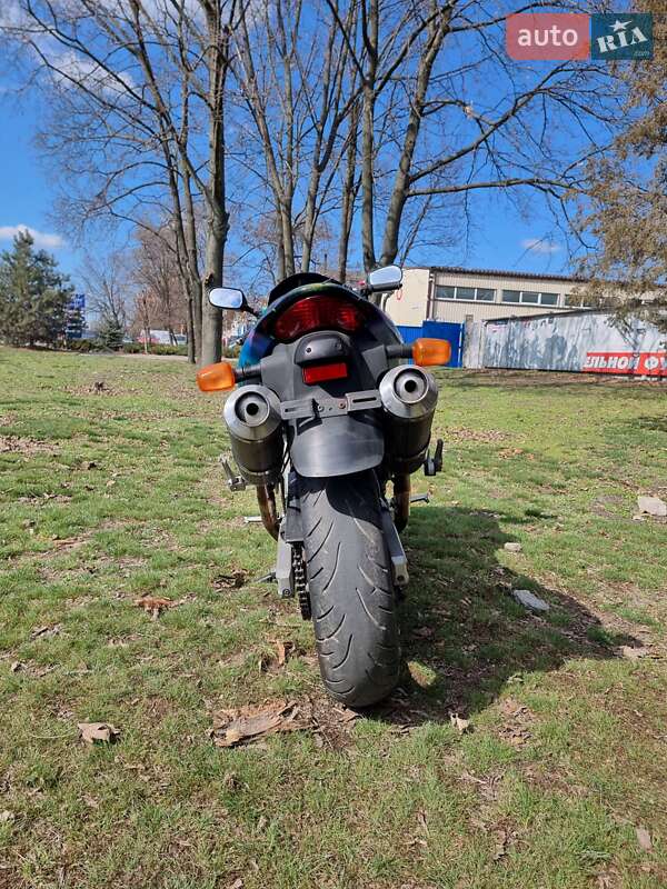 Спортбайк Suzuki SV 400S 1998 в Дніпрі