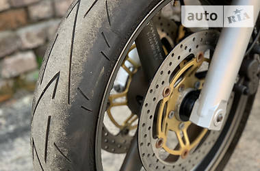 Мотоцикл Без обтекателей (Naked bike) Suzuki SV 650 2000 в 