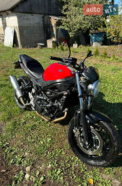 Мотоцикл Классік Suzuki SV 650 2019 в 