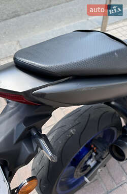 Мотоцикл Без обтекателей (Naked bike) Suzuki SV 650 2016 в 